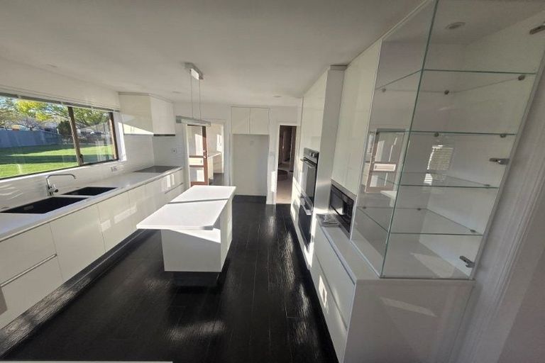 Photo of property in 20 Leslie Street, Upper Riccarton, Christchurch, 8041