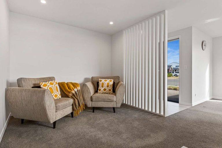 Photo of property in 42 Hinaki Street, Poike, Tauranga, 3112