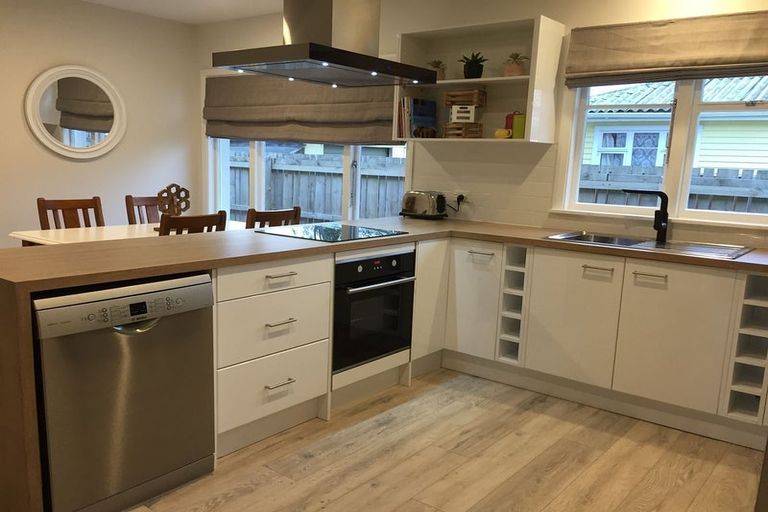 Photo of property in 364 Pages Road, Aranui, Christchurch, 8061