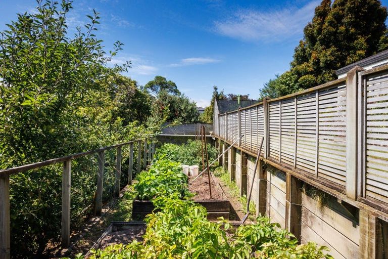 Photo of property in 7 Jasmine Place, Fitzherbert, Palmerston North, 4410