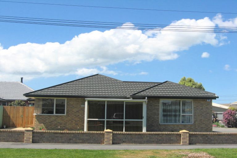 Photo of property in 56 Bethel Crescent, Bishopdale, Christchurch, 8053