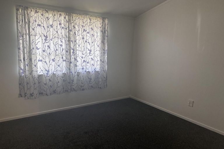 Photo of property in 28 Trimdon Street, Randwick Park, Auckland, 2105