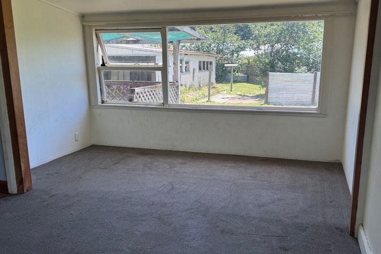 Photo of property in 25 Wairau Road, Picton, 7220