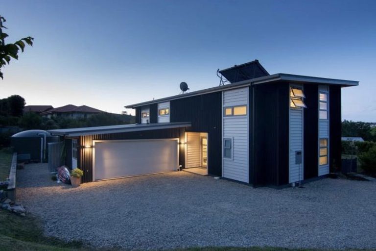 Photo of property in 17 Campbell Street, Nelson South, Nelson, 7010