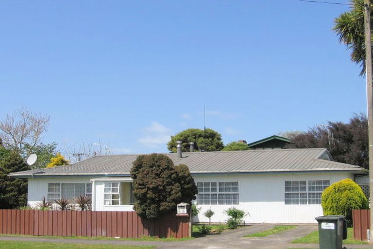 Photo of property in 1 Cureton Street, Morrinsville, 3300