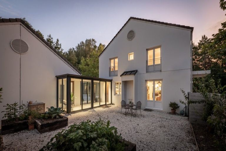 Photo of property in 108 Mcdrurys Road, Halswell, Christchurch, 7674