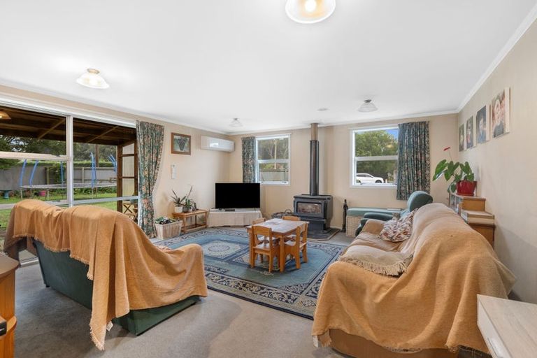 Photo of property in 21 Waymouth Street, Fairton, Ashburton, 7772