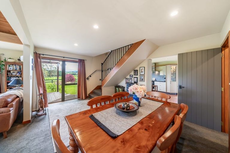 Photo of property in 39 Colletts Road, Mangaroa, Upper Hutt, 5371