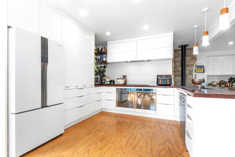 Photo of property in 25 George Point Road, Onerahi, Whangarei, 0110