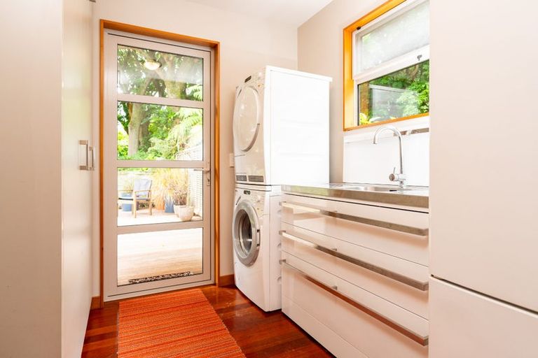 Photo of property in 54 Kohekohe Road, Waikanae, 5036