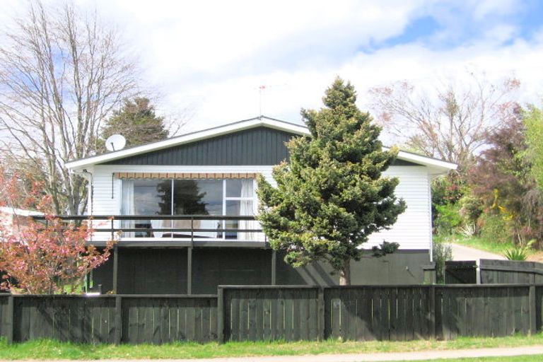 Photo of property in 2/237 Rifle Range Road, Tauhara, Taupo, 3330