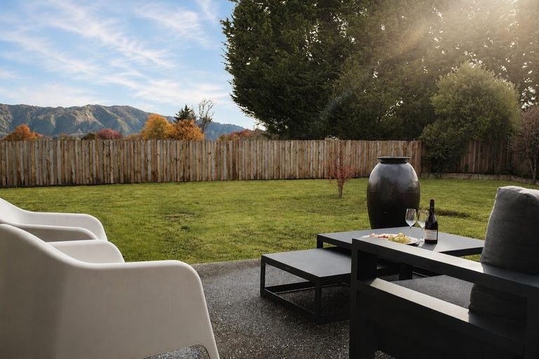 Photo of property in 9 Wicken Place, Reefton, 7830