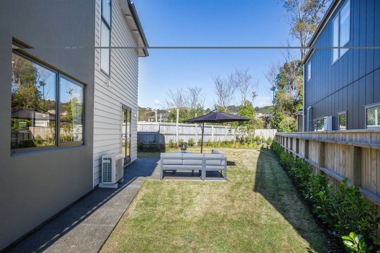 Photo of property in 1e Breakwater Way, Whitby, Porirua, 5024