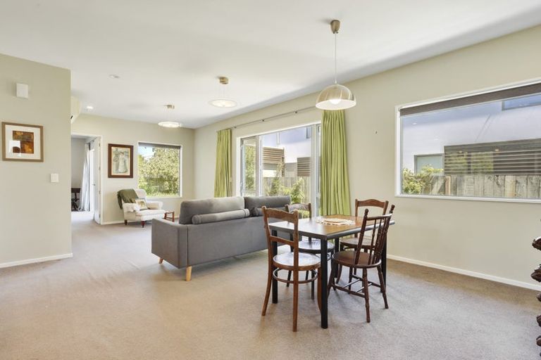 Photo of property in 8 Winton Street, St Albans, Christchurch, 8014