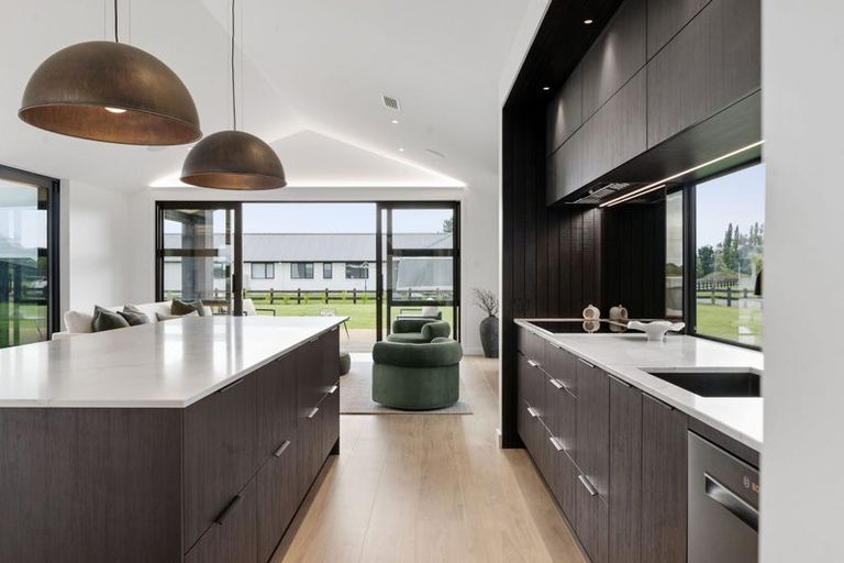 Photo of property in 59 Greenkeeper Lane, Ngahinapouri, 3882