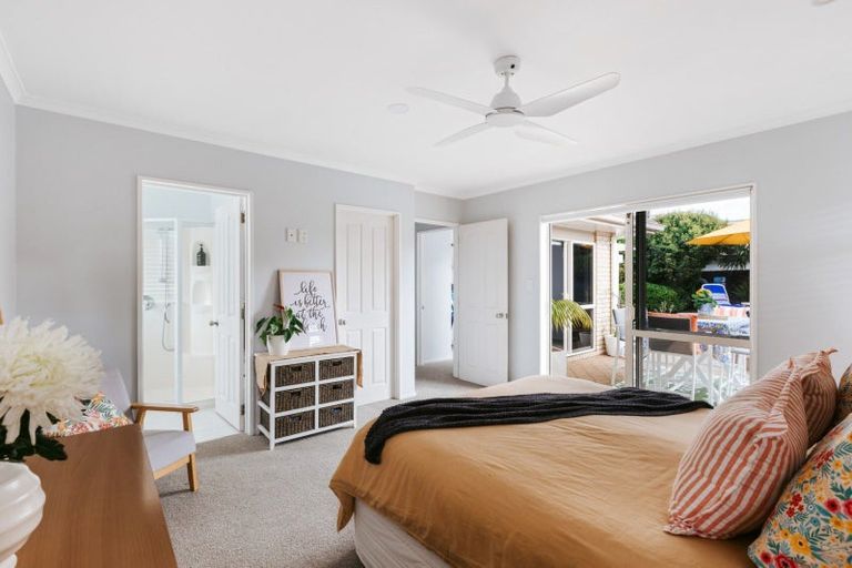 Photo of property in 587 Grenada Street, Papamoa Beach, Papamoa, 3118