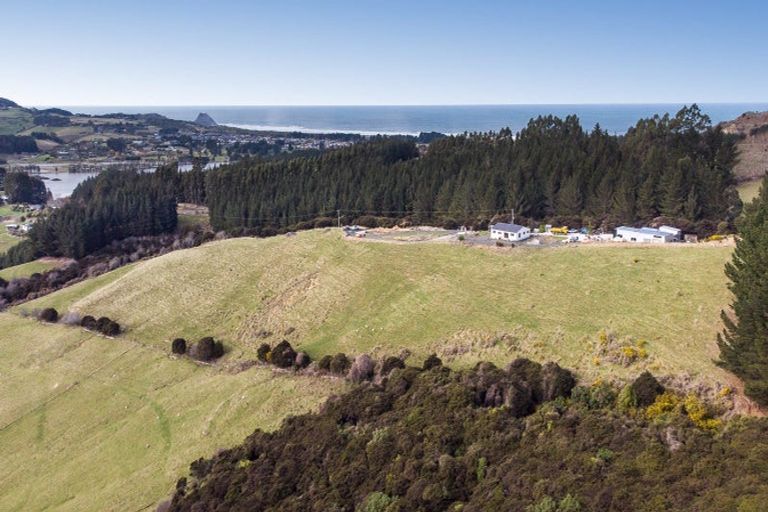 Photo of property in 214 Old Brighton Road, Fairfield, Dunedin, 9076