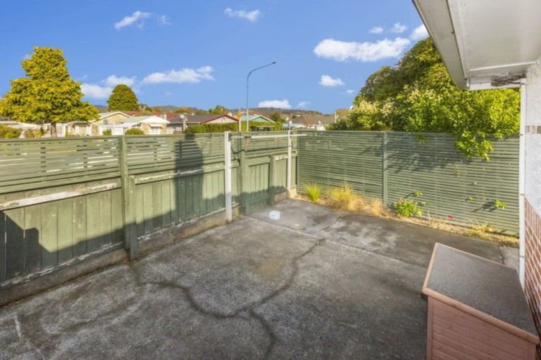 Photo of property in 1/483 Fergusson Drive, Trentham, Upper Hutt, 5018