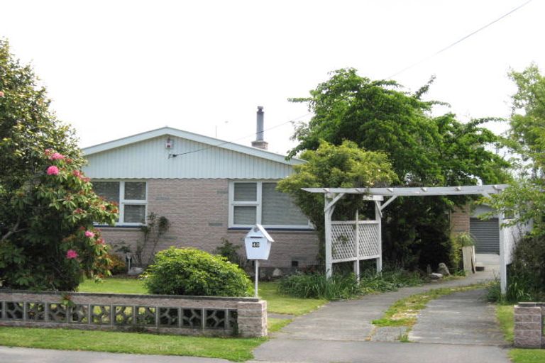 Photo of property in 42 Whitefield Street, Kaiapoi, 7630