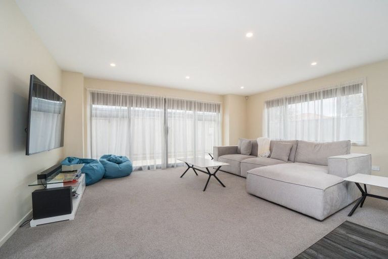 Photo of property in 18a Roy Street, Palmerston North, 4410