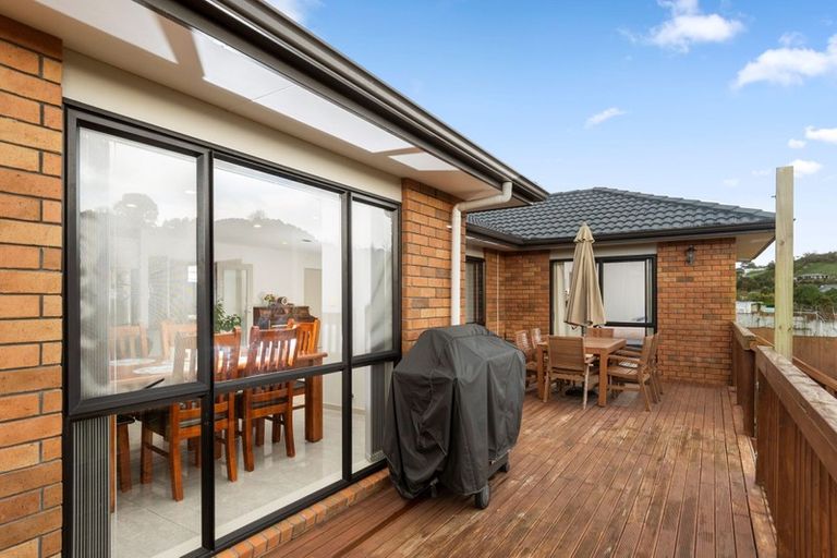 Photo of property in 92 Waterside Drive, Pyes Pa, Tauranga, 3112