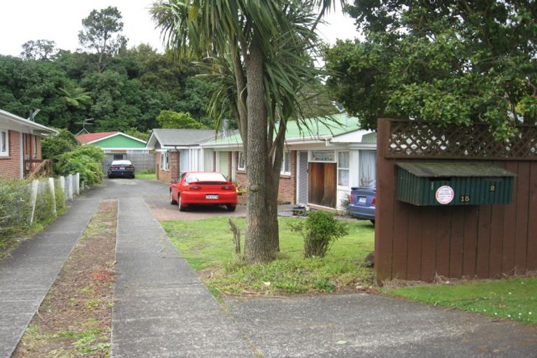Photo of property in 1/15 Rosehill Drive, Rosehill, Papakura, 2113