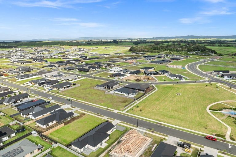 Photo of property in 20 Kapiakauri Road, One Tree Point, 0118