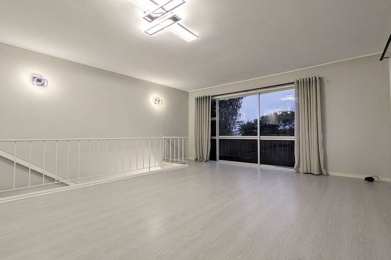 Photo of property in 5/48 Mcleod Road, Henderson, Auckland, 0612