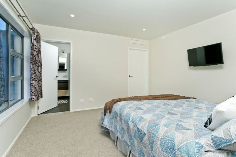 Photo of property in 46 Killarney Avenue, Torbay, Auckland, 0630