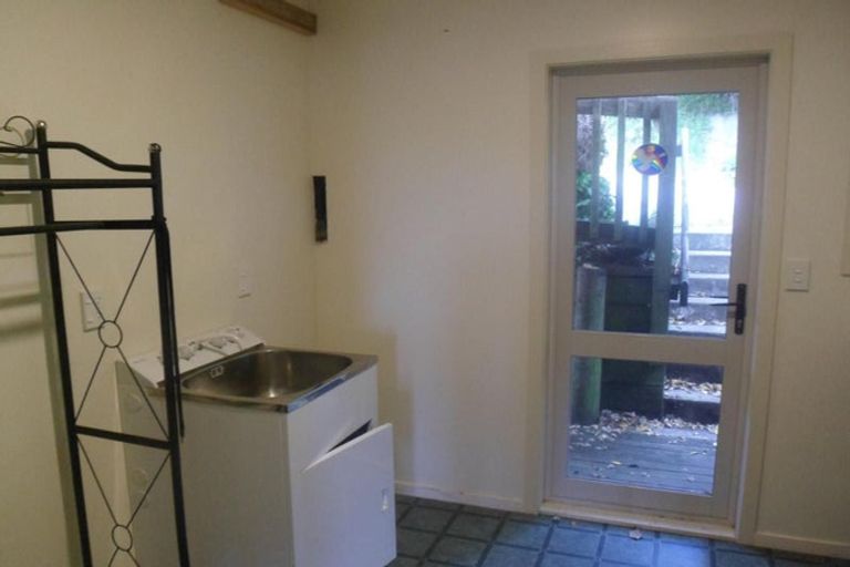 Photo of property in 89 Seatoun Heights Road, Seatoun, Wellington, 6022