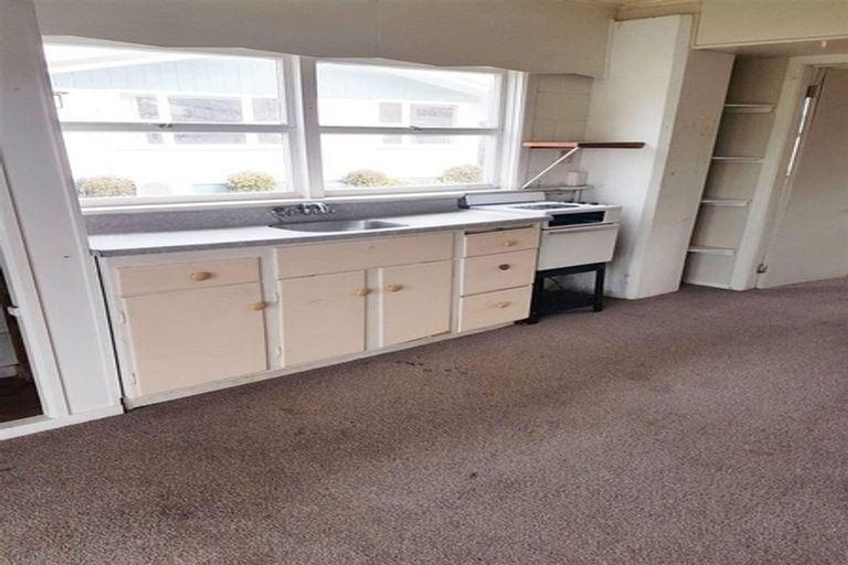 Photo of property in 16 Cook Drive, Whitianga, 3510