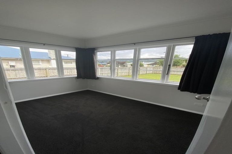 Photo of property in 61 Miro Street, Trentham, Upper Hutt, 5018
