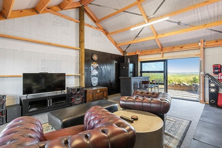 Photo of property in 724c Island Block Road, Island Block, Te Kauwhata, 3782