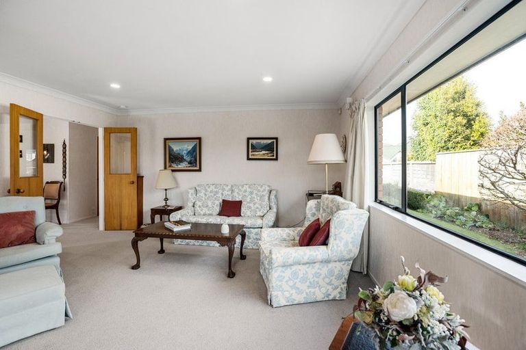 Photo of property in 58 Cedar Drive, Paraparaumu Beach, Paraparaumu, 5032