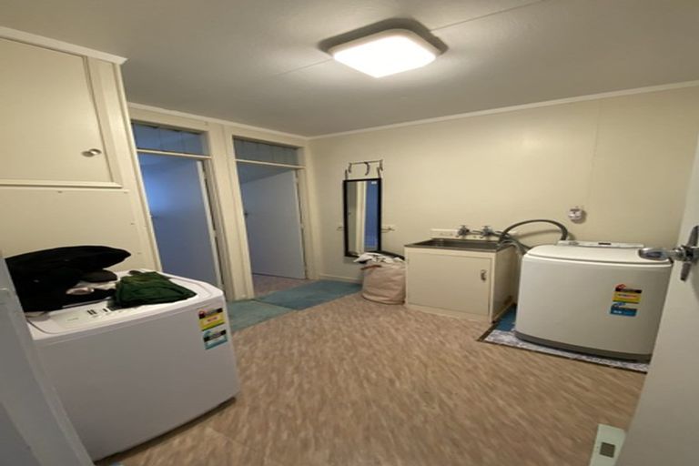 Photo of property in 27 Mahara Avenue, Birkenhead, Auckland, 0626