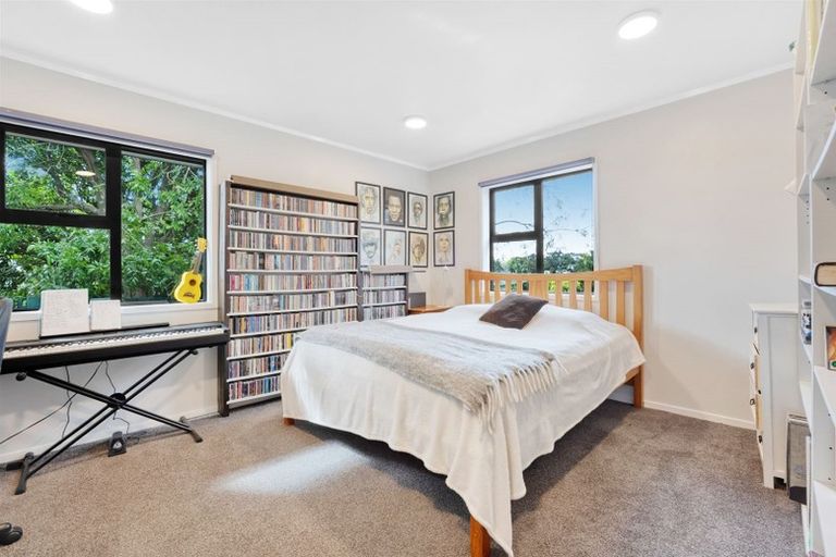 Photo of property in 96 Glenvar Road, Torbay, Auckland, 0630