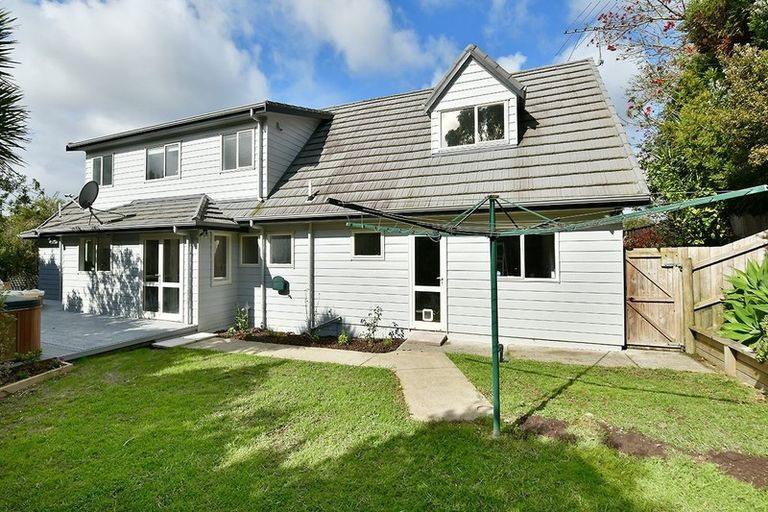 Photo of property in 7 Amberly Rise, Helensville, 0800
