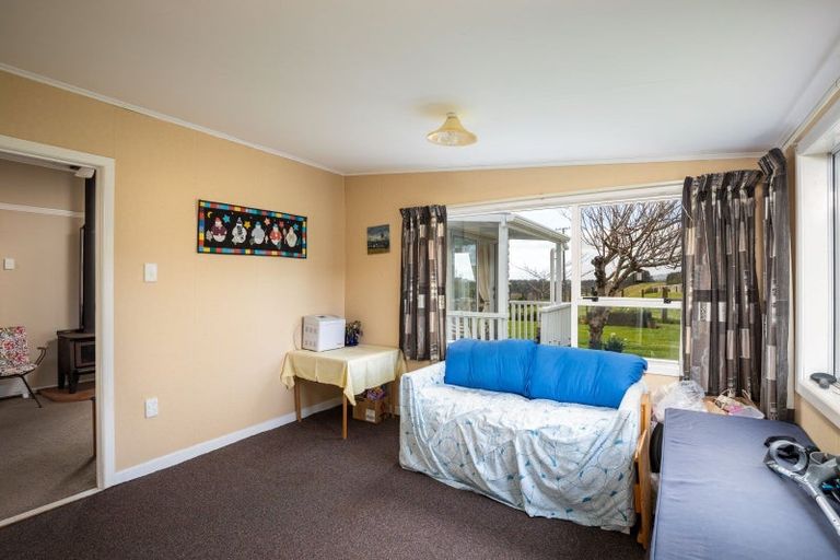 Photo of property in 16 Mimi Road, Mimi, Urenui, 4377