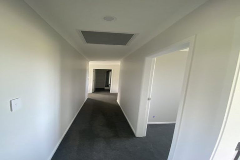 Photo of property in 909 State Highway 2, Opaki, Masterton, 5881