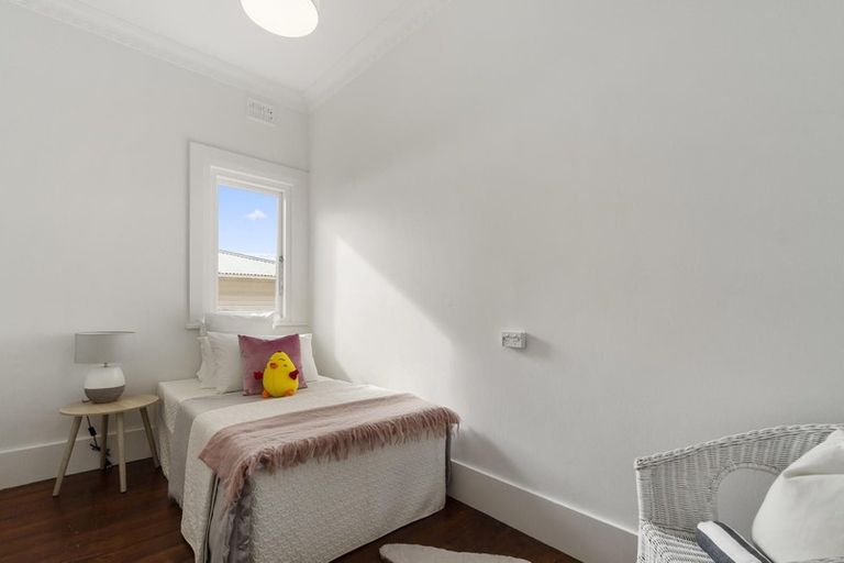 Photo of property in 26 Seabrook Avenue, New Lynn, Auckland, 0600