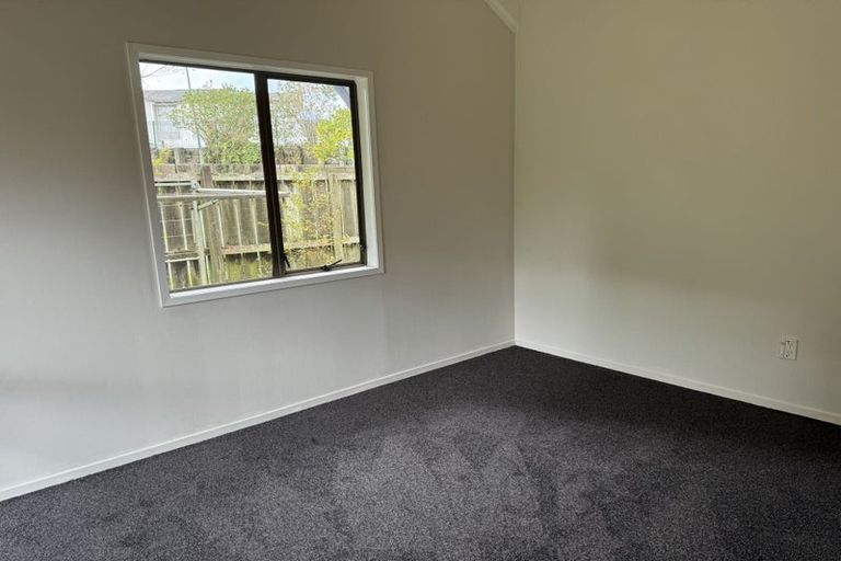 Photo of property in 29 Oteha Valley Road, Northcross, Auckland, 0632