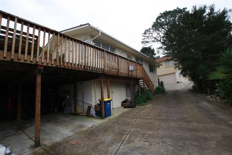 Photo of property in 19 Glenfinn Place, Massey, Auckland, 0614