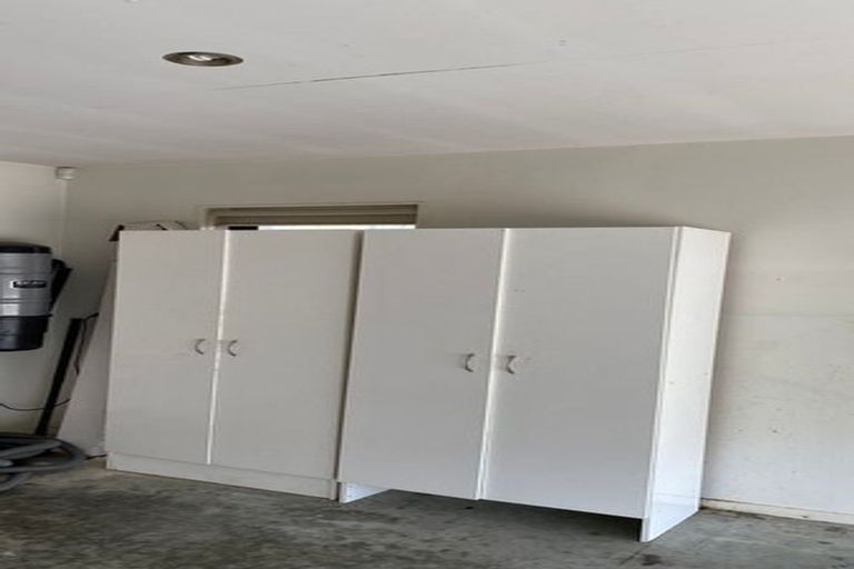 Photo of property in 79a Stanley Road, Glenfield, Auckland, 0629