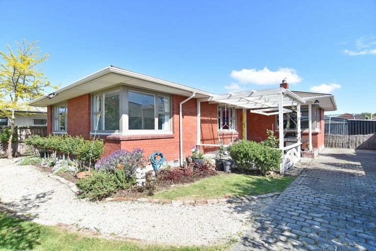 Photo of property in 5 Cardome Street, Bishopdale, Christchurch, 8053