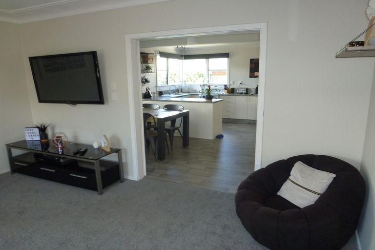 Photo of property in 91 Russell Street, Alexandra, 9320