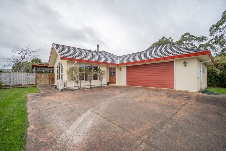 Photo of property in 39 Parnell Heights Drive, Kelvin Grove, Palmerston North, 4414