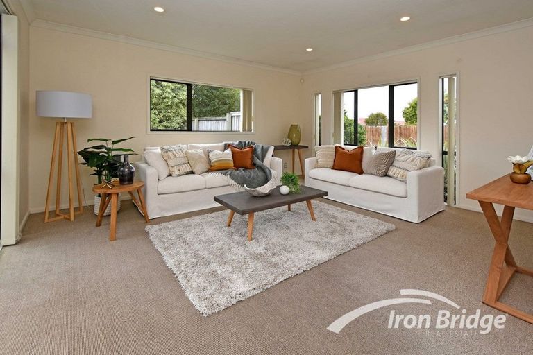 Photo of property in 65 Coolspring Way, Redwood, Christchurch, 8051
