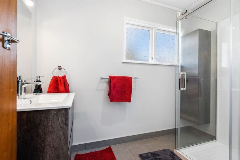 Photo of property in 30 Beazley Crescent, Tikipunga, Whangarei, 0112