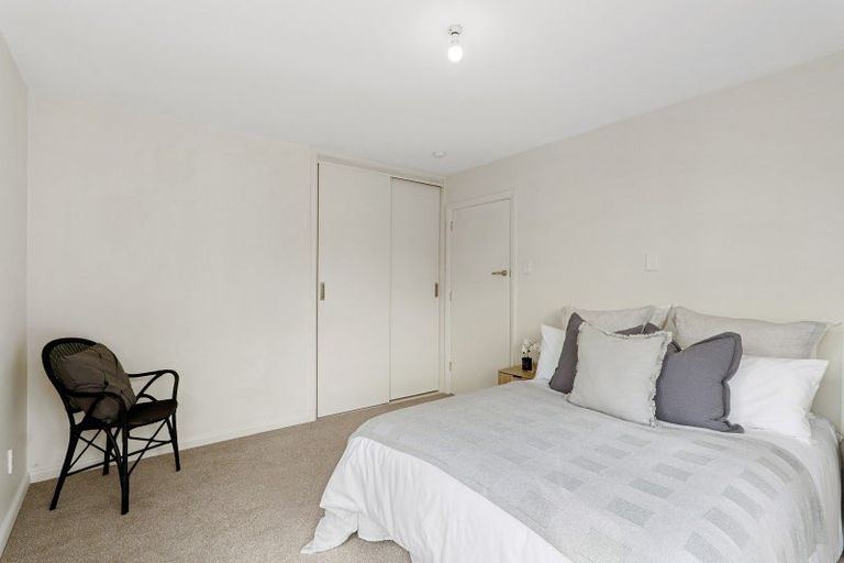 Photo of property in 9 Grassmere Street, Papanui, Christchurch, 8052