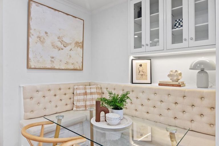 Photo of property in 1p/7-11 Bute Road, Browns Bay, Auckland, 0630